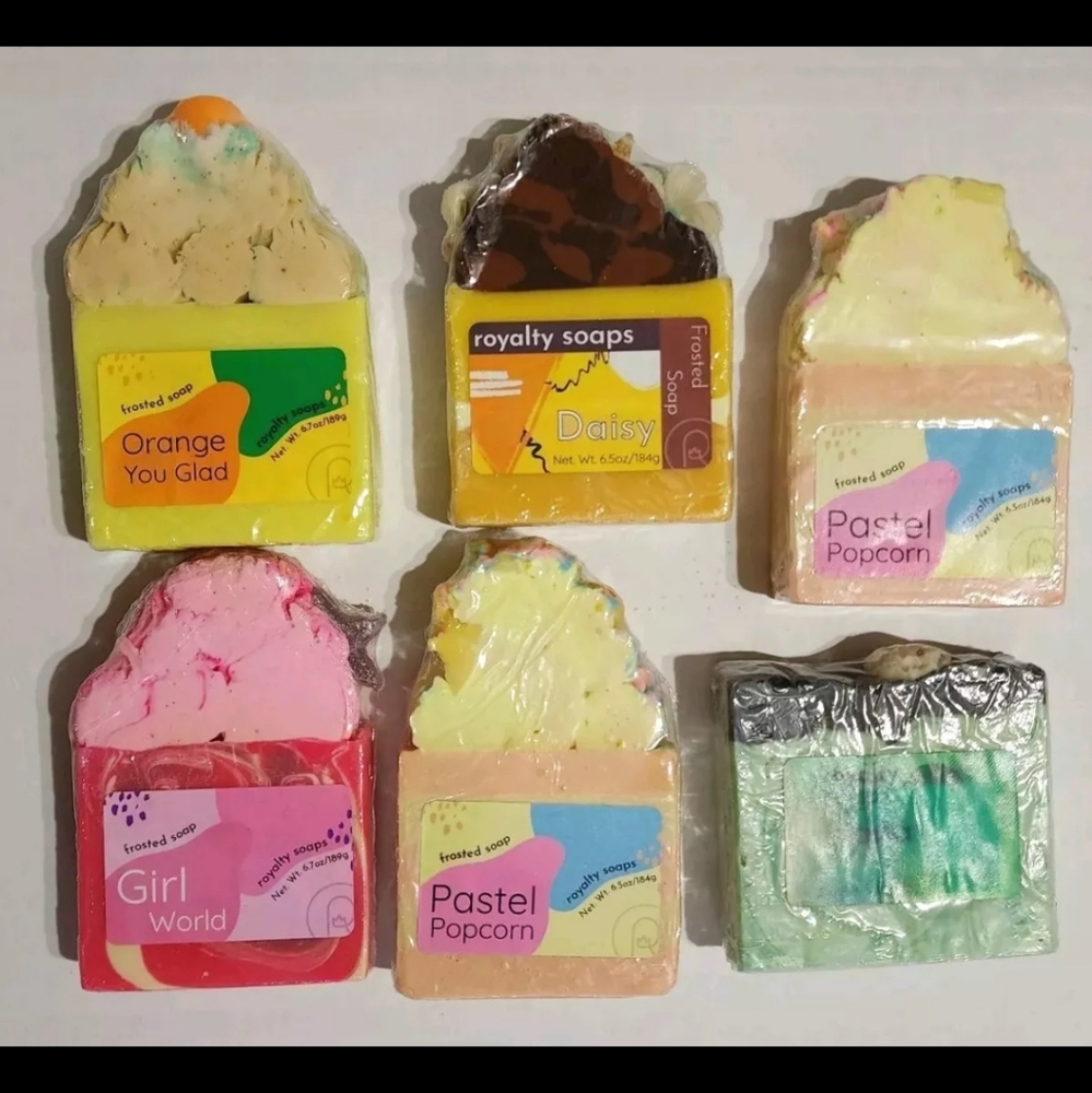 6 New Frosted Glitter Girl World Artisan Soap Bars Soaps Popcorn Orange Daisy
